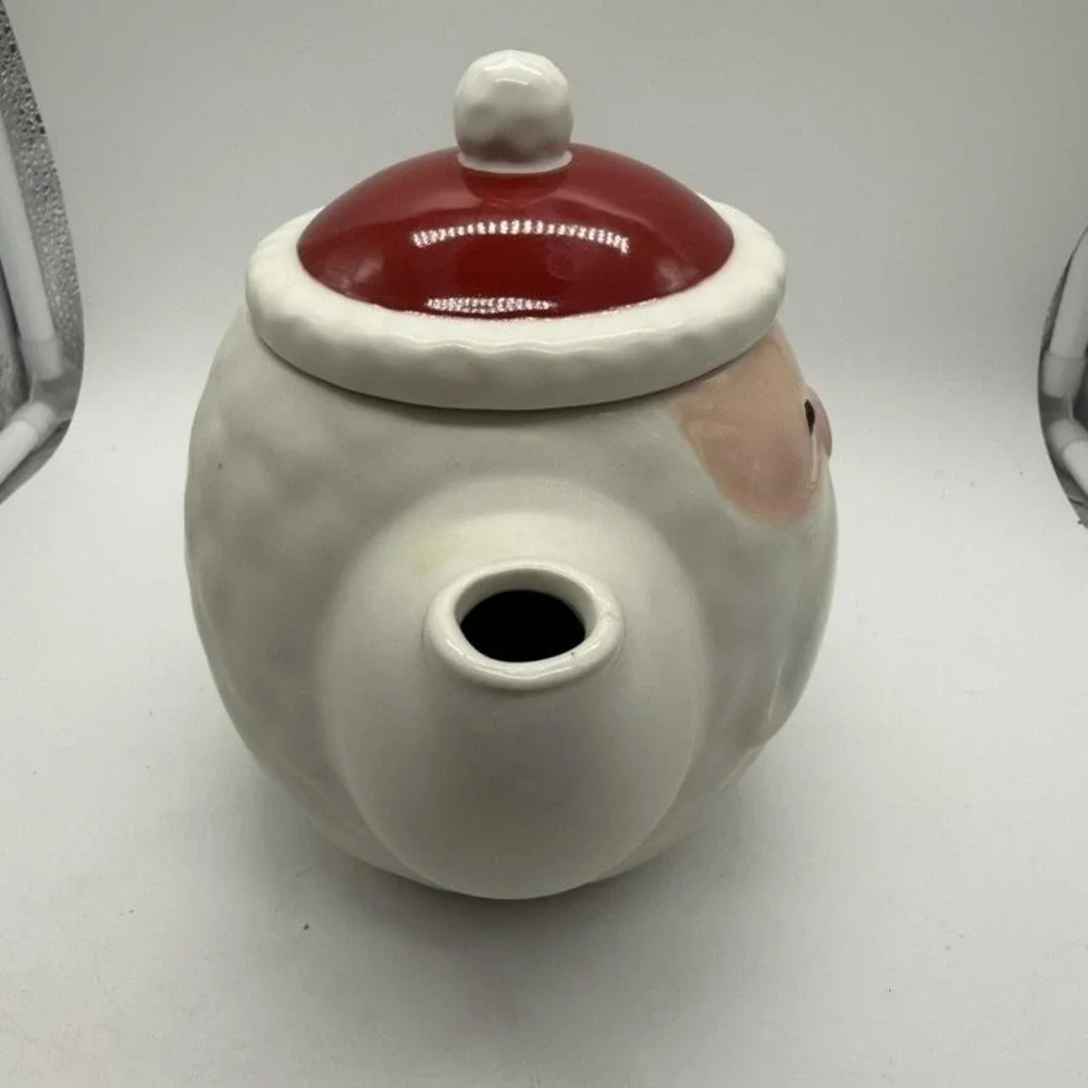 Hallmark Santa Claus Ceramic Teapot Christmas Holiday Red Hat Lid Microwave Safe